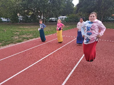 SKOK DO NOVÉHO ŠKOLNÍHO ROKU