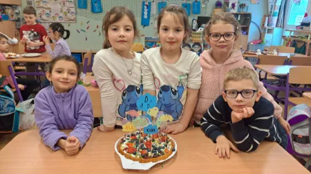 1.A písmeno D - pečeme DORT