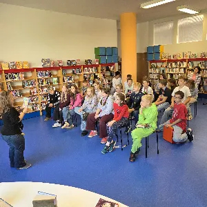 5.A Návštěva místní knihovny 