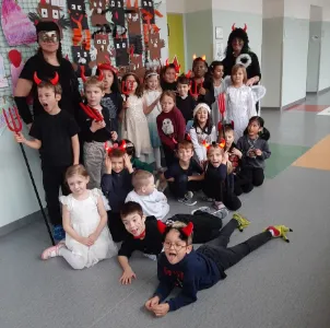 1.B a její čertovské vyučování