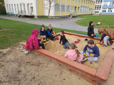 Duben v Ovocné zahrádce