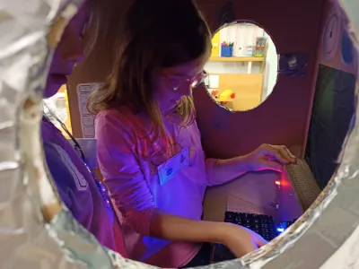 2.C projektový den - stavění rakety