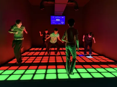 7.C na Mercuria Laser a Pixel Game