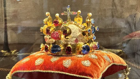 Výstava korunovačních klenotů