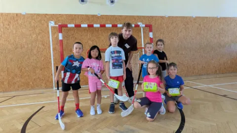 Čtyřka sportuje - sportujeme s trenéry