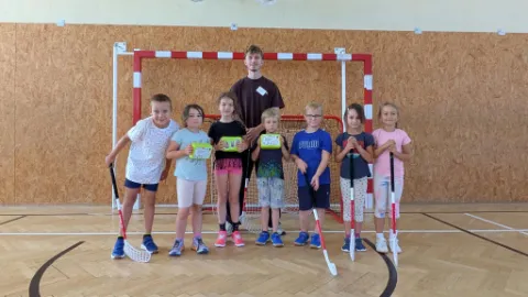 Čtyřka sportuje - sportujeme s trenéry