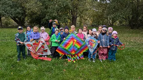 1.A venčí draky