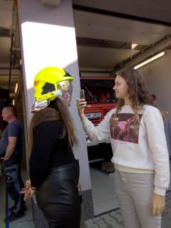 Zkoušení hasičské helmy